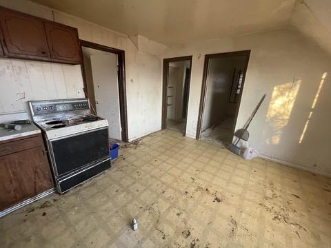 1334 Jackson St, Auburn, IN 46706 photo 11