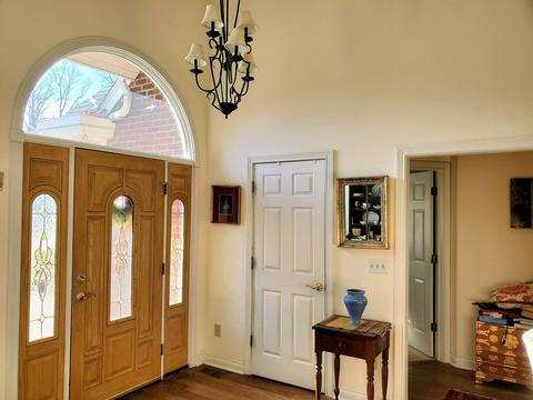 3774 E Regents Ct, Bloomington, IN 47401 photo 5