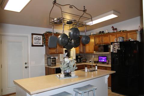 340 S Wine St, Lyons, IN 47443 photo 3