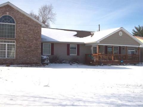 340 S Wine St, Lyons, IN 47443 photo 1