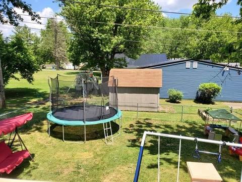 528 Circle Dr, Fairmount, IN 46928 photo 10