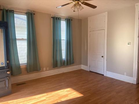 421 E Third St, Mount Vernon, IN 47620 photo 4