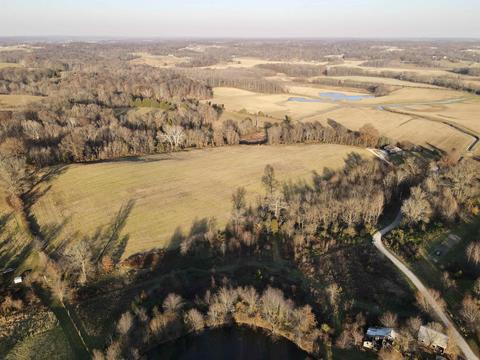 977 E 520n Rd, Jasper, IN 47546 photo 3