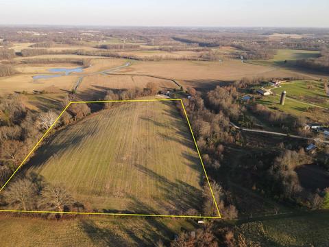 977 E 520n Rd, Jasper, IN 47546 photo 2
