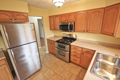 52131 Cheryl Dr, Granger, IN 46530 photo 10