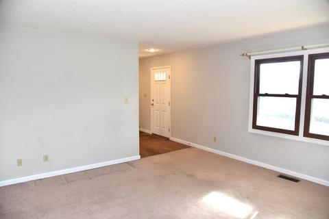 4407 E Clayton Ct, Bloomington, IN 47401 photo 9