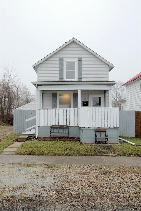 1919 Cherokee Rd, Fort Wayne, IN 46808 photo 2