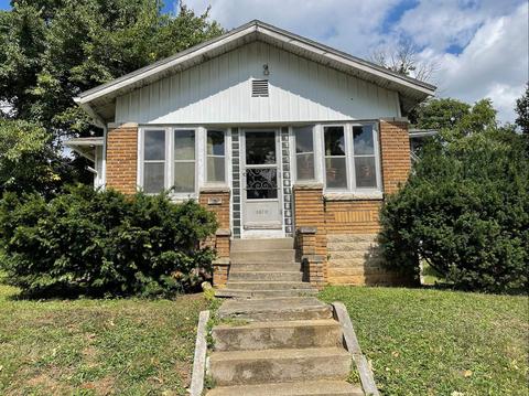 1919 14th St, Bedford, IN 47421 photo 1