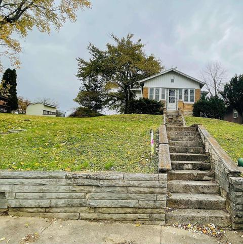 1919 14th St, Bedford, IN 47421 photo 4