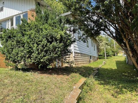 1919 14th St, Bedford, IN 47421 photo 7