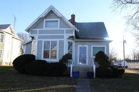309 E 3rd St, Brookston, IN 47923 photo 1
