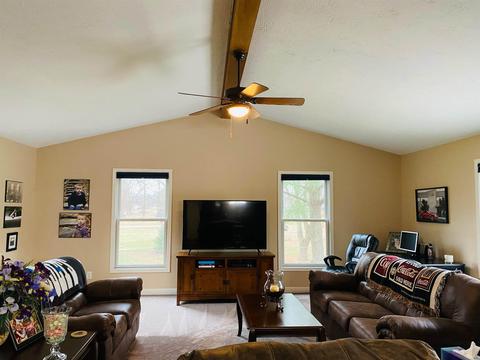 2134 Avoca Eureka Rd, Bedford, IN 47421 photo 6