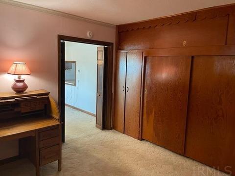 406 E Chestnut St, Chalmers, IN 47929 photo 9