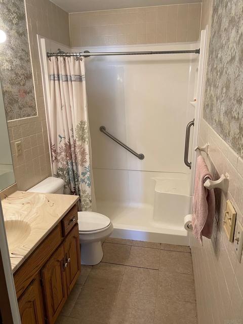 406 E Chestnut St, Chalmers, IN 47929 photo 15