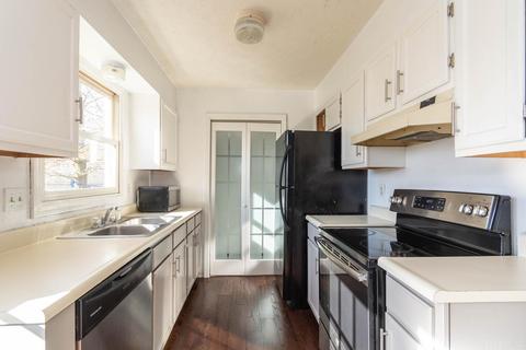 5913 S Phyllis St, Bloomington, IN 47403 photo 6