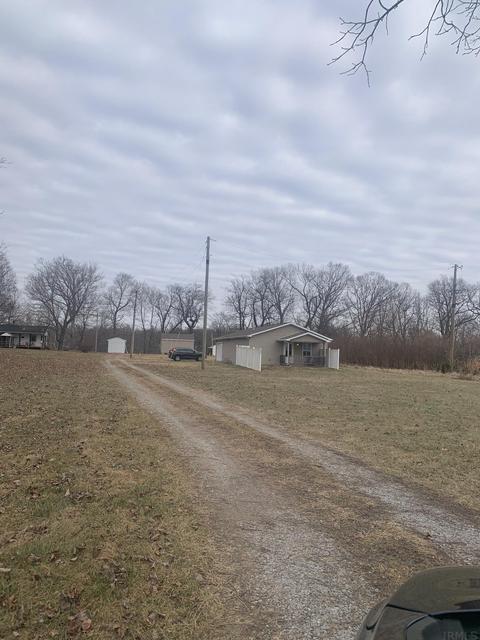12217 W Ranch Ln, Delphi, IN 46923 photo 1