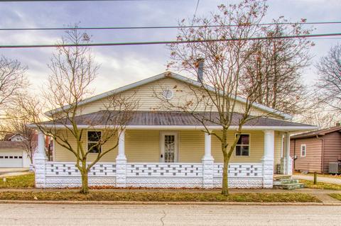 213 E Walnut St, Akron, IN 46910 photo 1