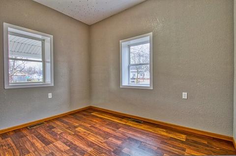 213 E Walnut St, Akron, IN 46910 photo 16