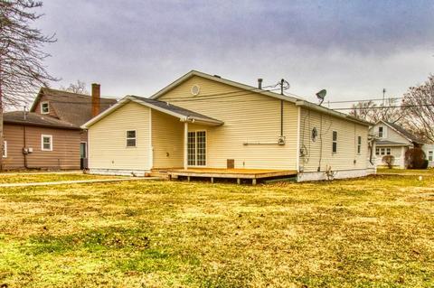 213 E Walnut St, Akron, IN 46910 photo 34