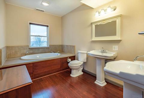 985 Rabbitsville Rd, Mitchell, IN 47446 photo 18