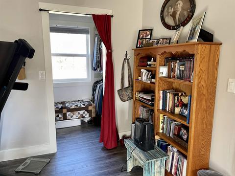 227 E Bragg Ave, Upland, IN 46989 photo 12