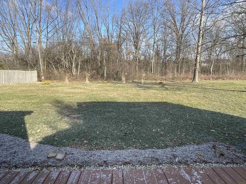 227 E Bragg Ave, Upland, IN 46989 photo 3