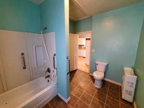 909 Ewing Ave, South Bend, IN 46613 photo 16