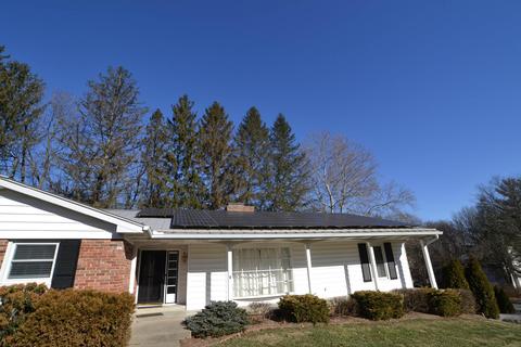 1641 S Pickwick Pl, Bloomington, IN 47401 photo 2