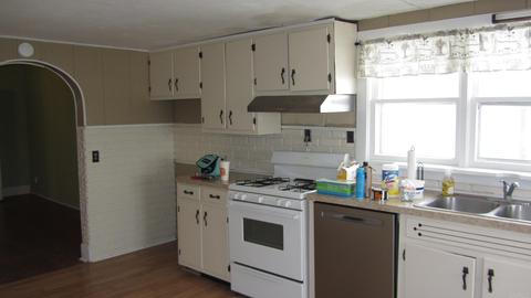 707 E Main St, Chalmers, IN 47929 photo 13