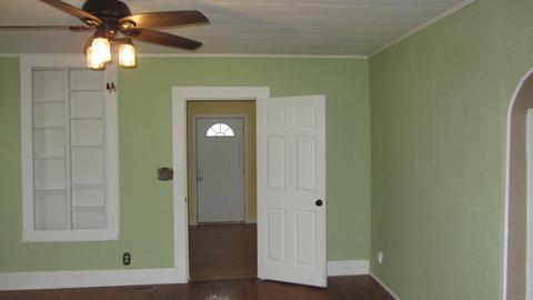 707 E Main St, Chalmers, IN 47929 photo 17