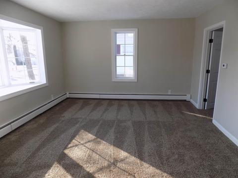 1004 E Walnut St, Nappanee, IN 46550 photo 8