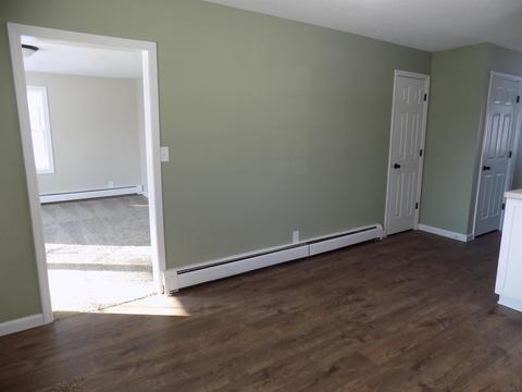 1004 E Walnut St, Nappanee, IN 46550 photo 6