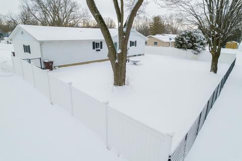 674 Bond St, Wabash, IN 46992 photo 5