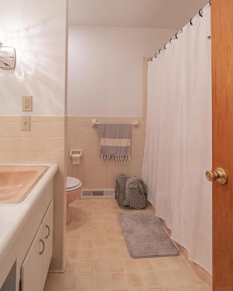 674 Bond St, Wabash, IN 46992 photo 16