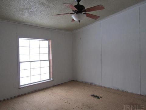 1835 W Maple Ln, Claypool, IN 46510 photo 6