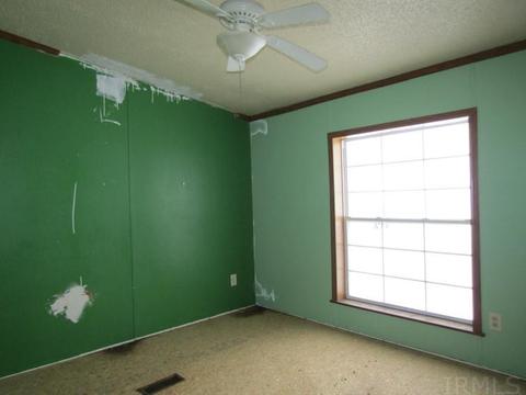 1835 W Maple Ln, Claypool, IN 46510 photo 8
