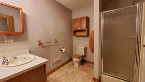 607 E Steele Dr, Syracuse, IN 46567 photo 15