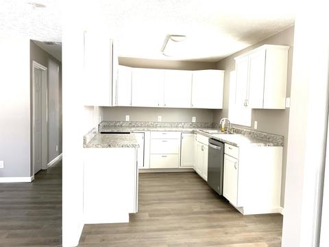 125 Pleasant View Dr, Mitchell, IN 47446 photo 5
