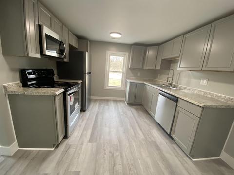 1134 N Marion St, Mitchell, IN 47446 photo 6