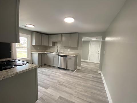 1134 N Marion St, Mitchell, IN 47446 photo 7