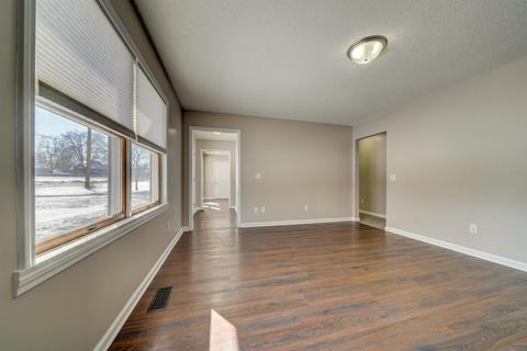 425 N Washington St, Waterloo, IN 46793 photo 9
