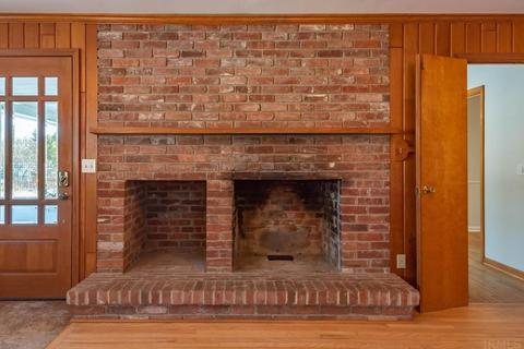 1908 E Arden Dr, Bloomington, IN 47401 photo 8