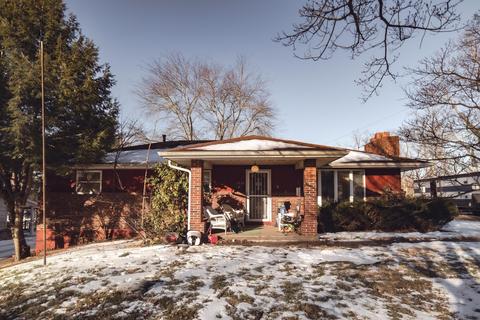 1325 U St, Bedford, IN 47421 photo 4