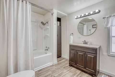 409 E Central Ave, Bluffton, IN 46714 photo 14