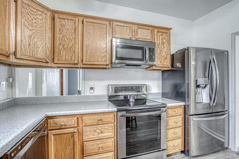 409 E Central Ave, Bluffton, IN 46714 photo 10