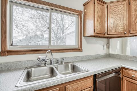 409 E Central Ave, Bluffton, IN 46714 photo 9