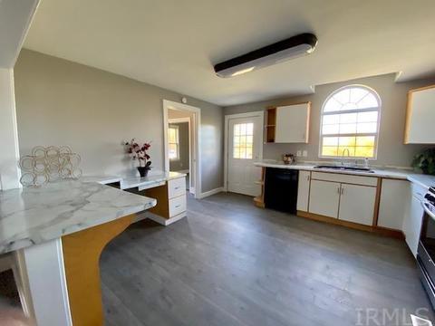 9145 S Ketcham Rd, Bloomington, IN 47403 photo 3