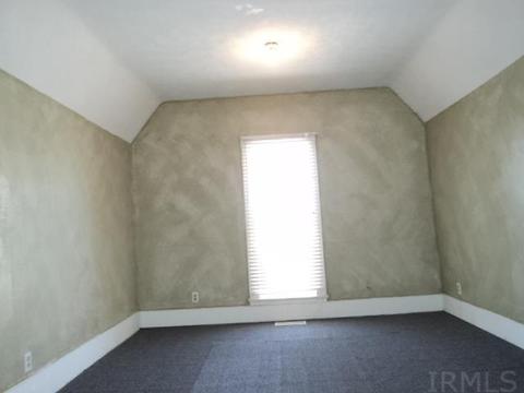 112 E Jackson St, Mentone, IN 46539 photo 11