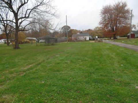 410 W Broad St, Lyons, IN 47443 photo 17