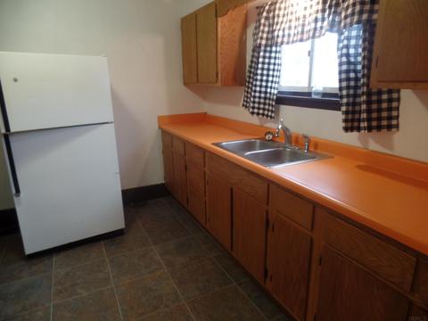 410 W Broad St, Lyons, IN 47443 photo 8